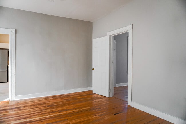 Building Photo - 5207 Montpelier St