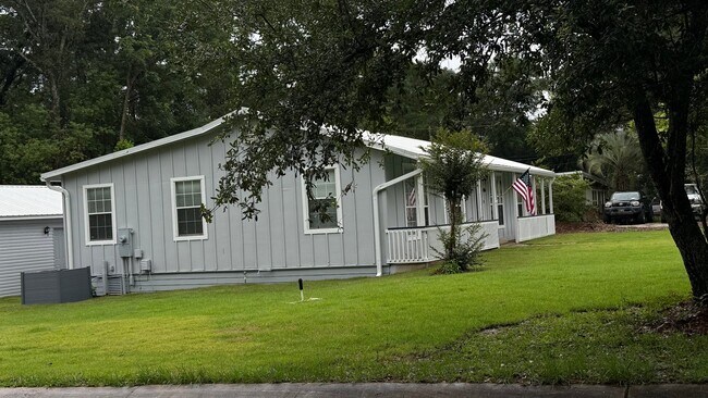 Foto del edificio - 656 Fairhope Ave