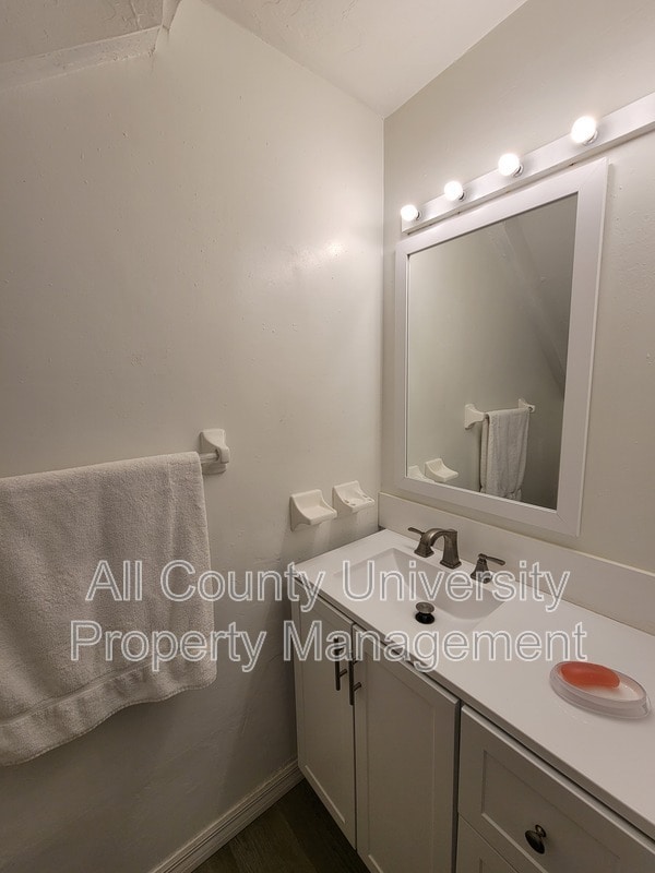 Foto del edificio - 207 SW 6th Ave