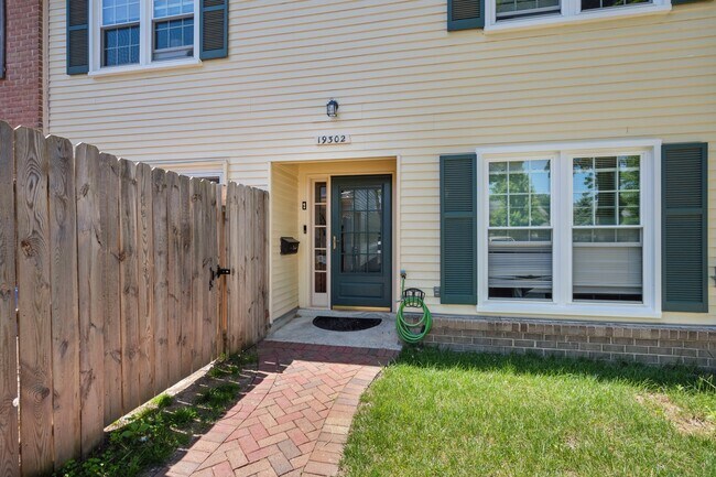 Building Photo - 19302 Frenchton Pl