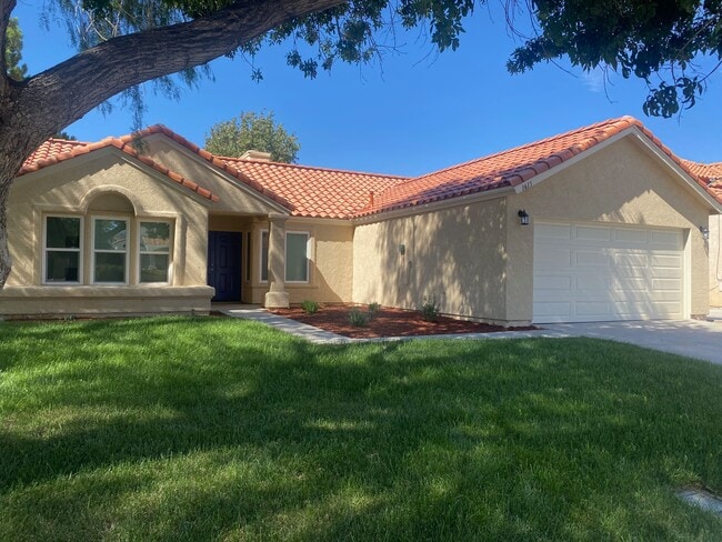 Building Photo - 1615 Windermere Ct