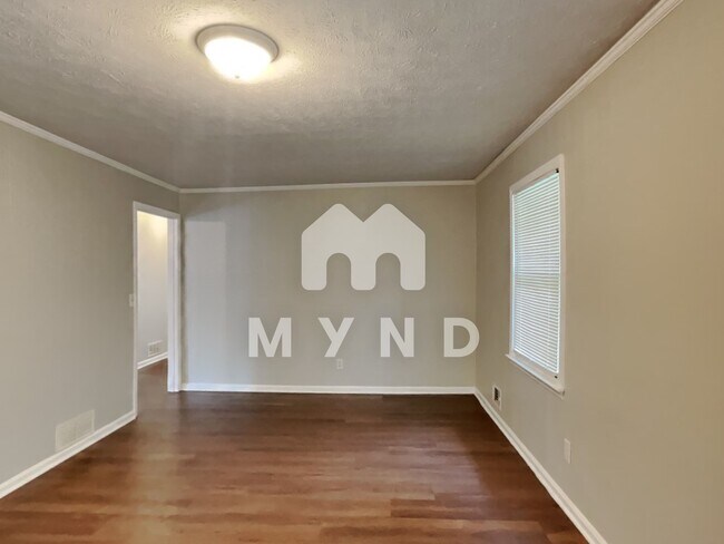 Building Photo - 3810 Bentley Dr