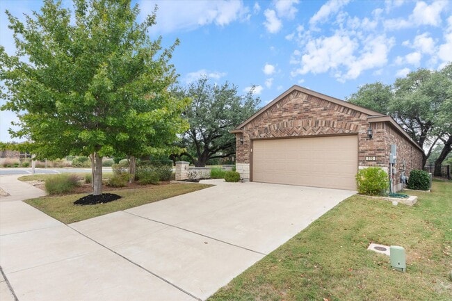 Building Photo - 510 Holiday Creek Ln