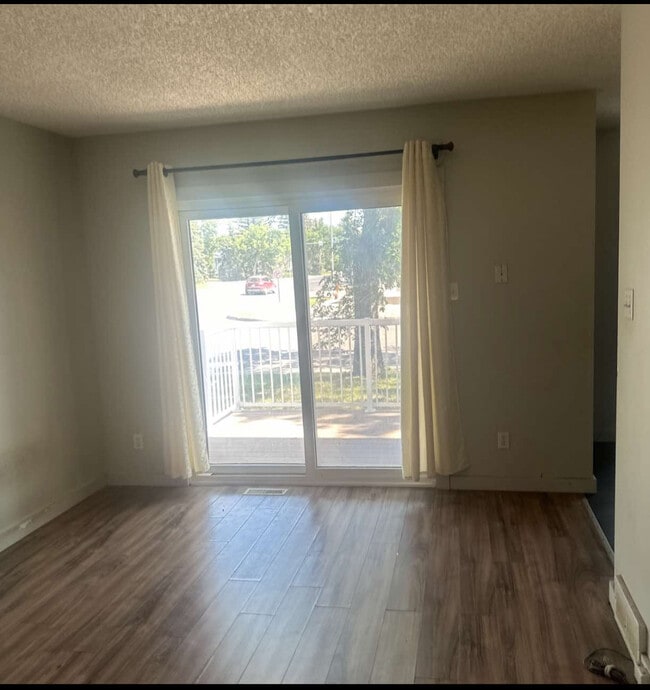 Building Photo - 3802 Rae St