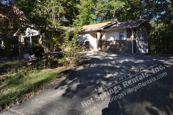 Building Photo - Carmona Area | Home | 71ColLWy