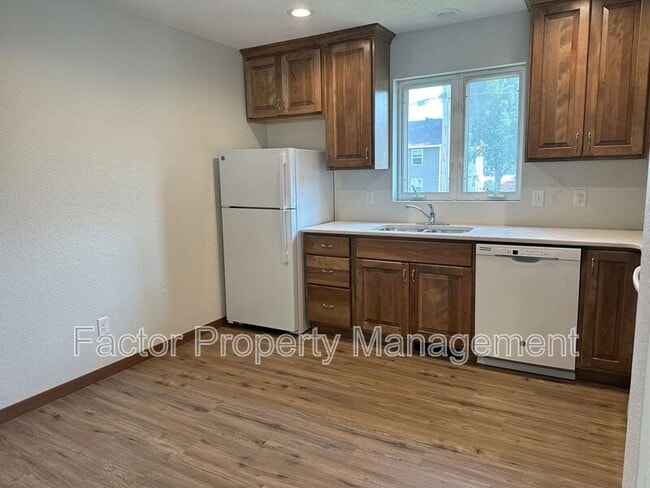 Photo - 154 Balcerzak Dr Townhome