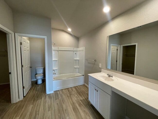 Foto del edificio - Beautiful 4x2 Rental Home in NBTX!