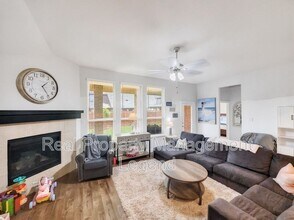 Building Photo - 417 Cooper St