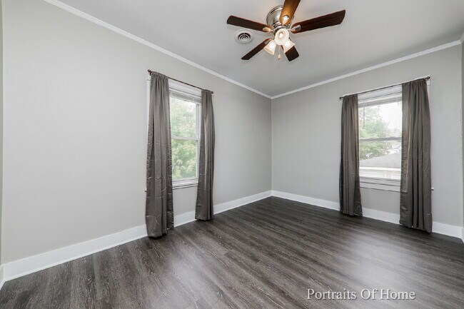 Foto del edificio - 3 Bedroom with Laundry & Garage