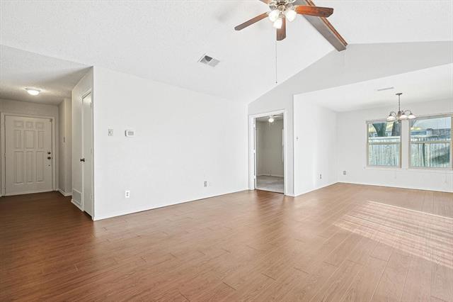 Foto del edificio - 338 Edgewood Dr