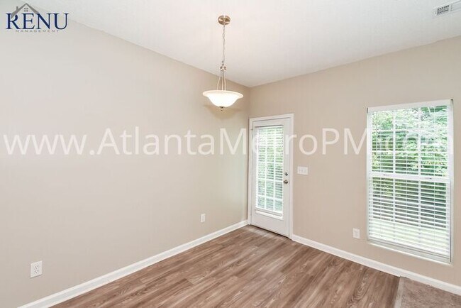 Foto del edificio - Now Available! 3 bedrooms 2 baths