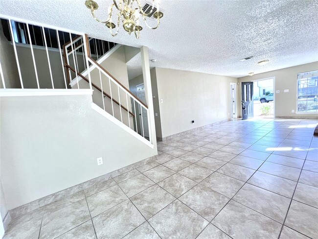 Building Photo - 13712 Letti Ln