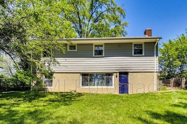 Building Photo - 5703 Kennedy St