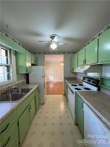 Foto del edificio - 3713 Foxford Pl