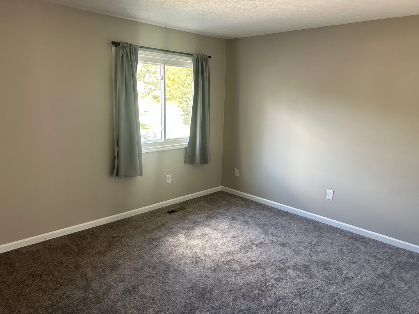 2830 Sand Run Pkwy Fairlawn, OH 44333 – photo 3