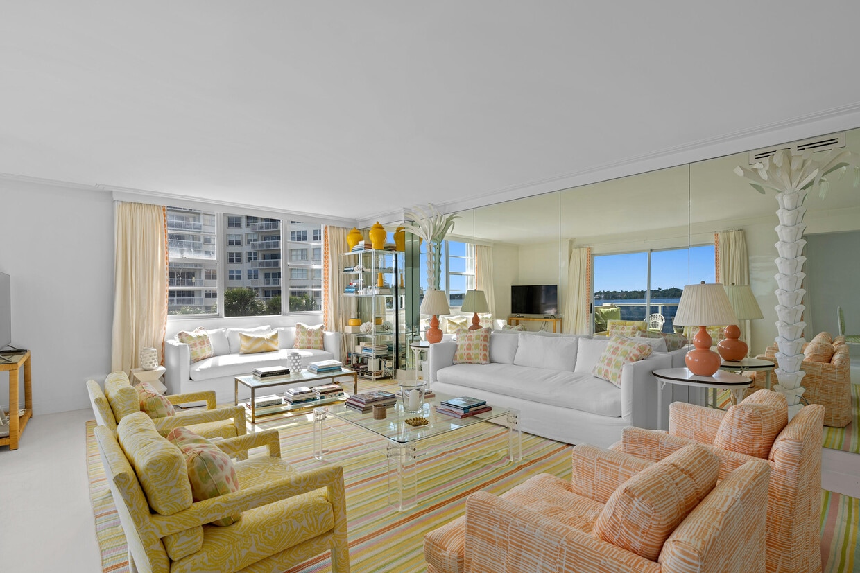 Foto principal - 2800 N Flagler Dr