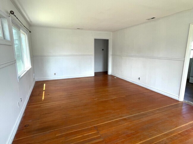 Building Photo - Cute and Cozy Two Bedroom Home in Richland