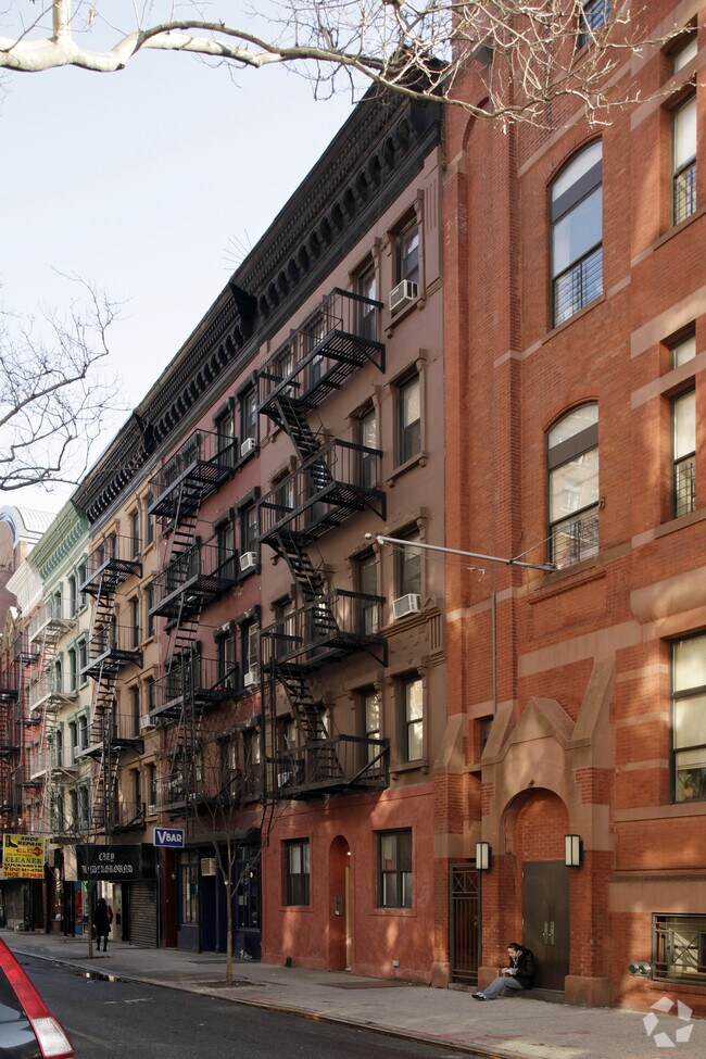 Building Photo - 223 Sullivan St
