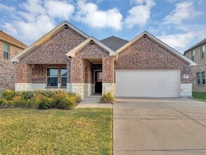 Building Photo - 503 Fox Ridge Dr