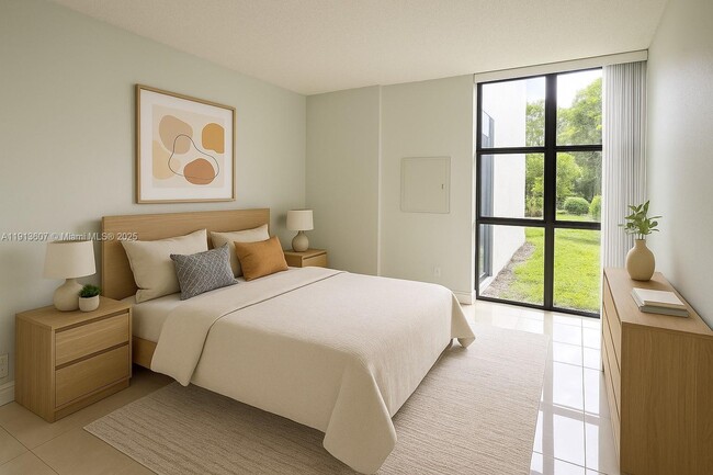 Building Photo - 17021 N Bay Rd