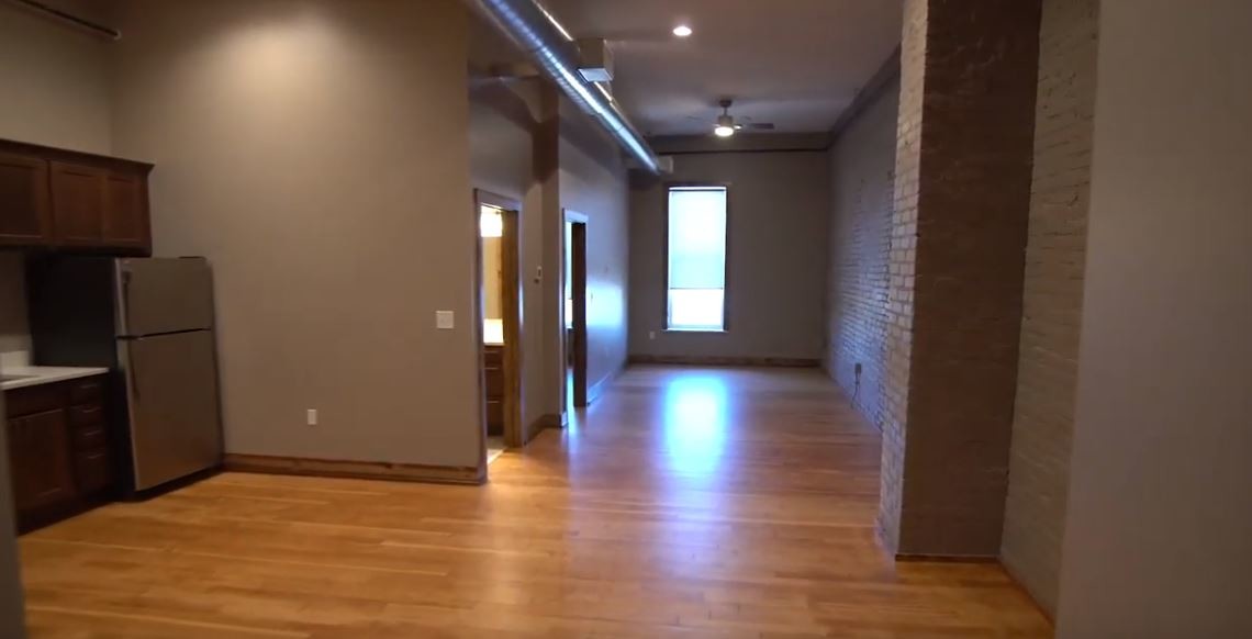 Living Area - 723 W 1st St