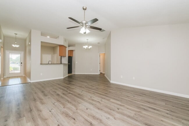 Building Photo - 11601 Addison Chase Dr