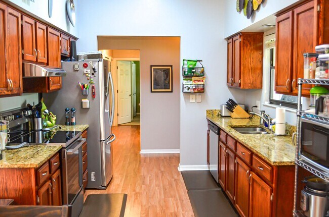 Building Photo - Nice 3 Bedroom 2 Bath Home in NW Countrysi...