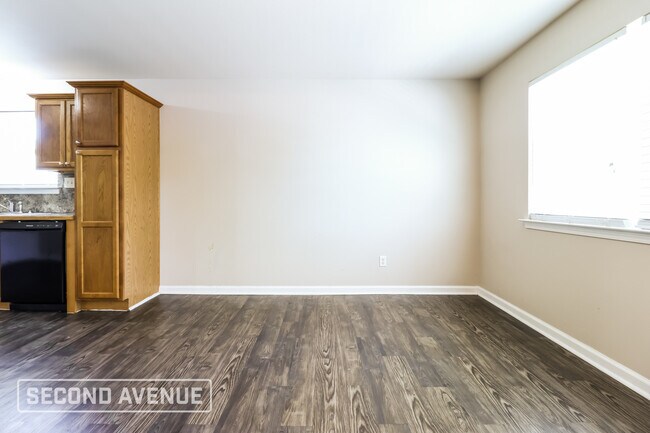 Building Photo - 209 Spring Branch Dr