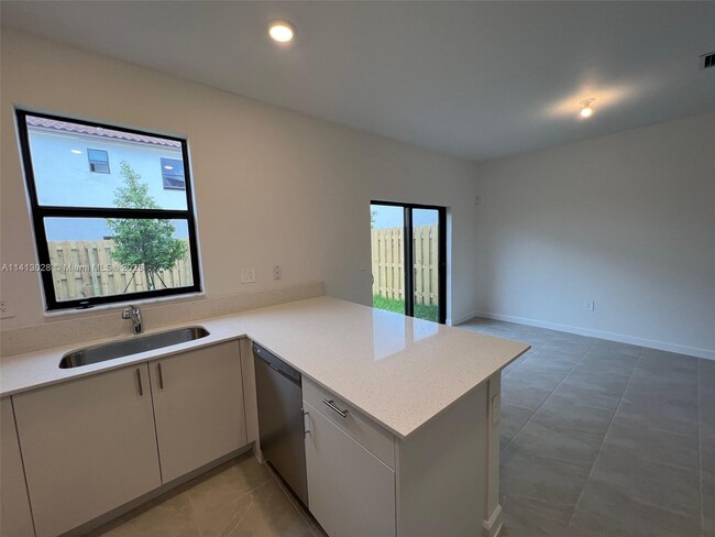 Building Photo - 11743 SW 246 Terrace