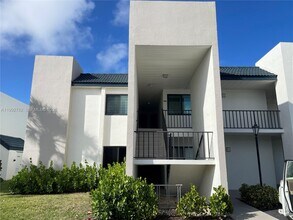 Building Photo - 1605 S US Hwy 1