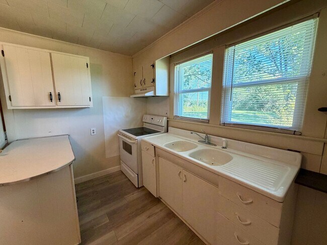 Foto del edificio - 6515 Trottinridge Rd