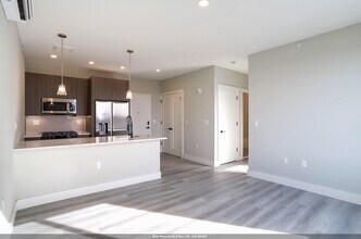 Building Photo - 3516 John F. Kennedy Blvd