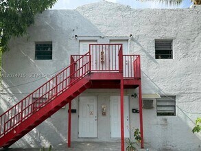 Building Photo - 237 NE 58th St