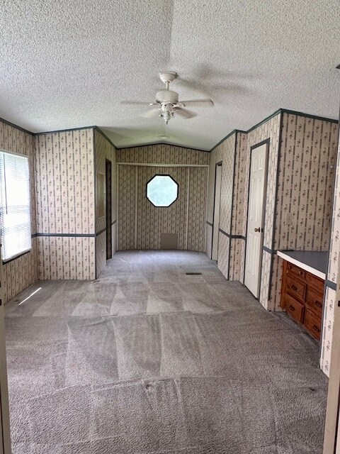 Foto del edificio - 2930 Pinecrest Dr