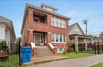 Building Photo - 6918 S Talman Ave