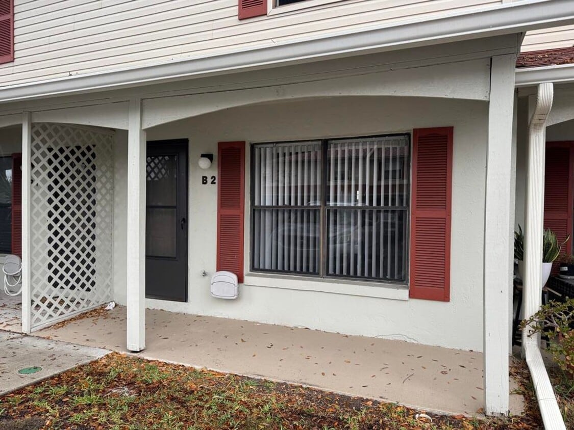 2/1.5 Townhome in Port Orange - 2/1.5 Townhome in Port Orange