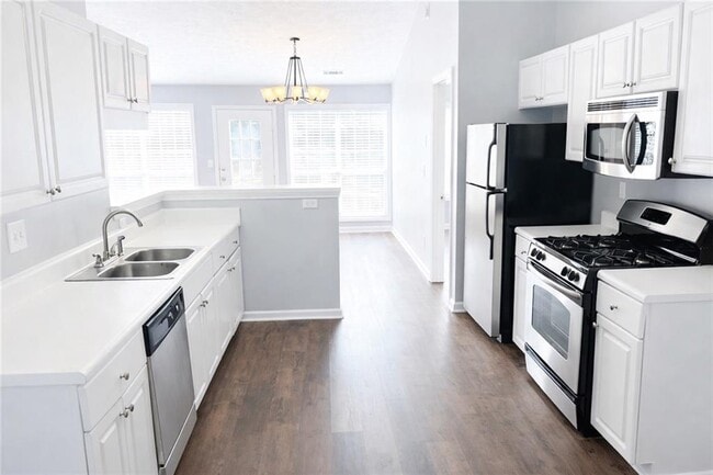 Foto del edificio - 2140 Racquet Club Cir NW