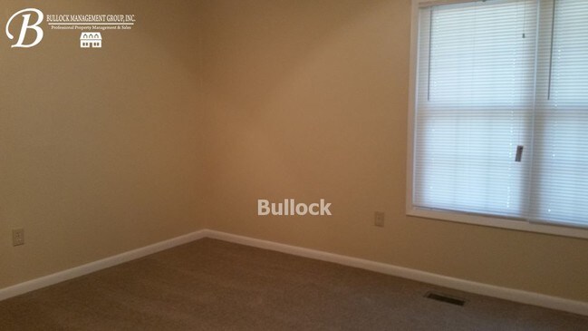 Building Photo - 3287 Highpoint Ct