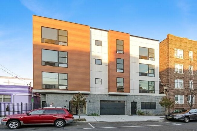 Foto del edificio - 304 61st St