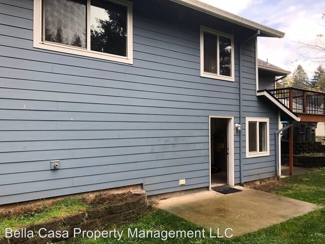 Foto del edificio - 2 br, 1 bath House - 310 SW 2nd Street Unit B