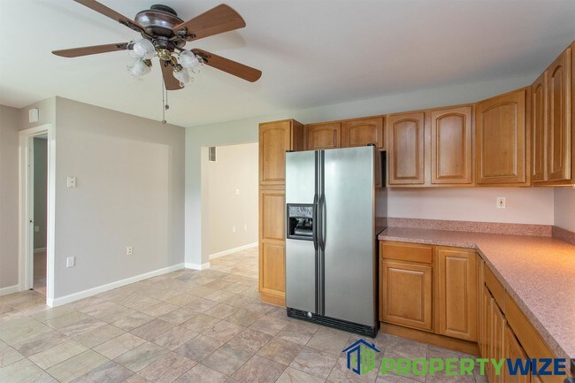 Foto del edificio - 8208 Diamond Point Rd