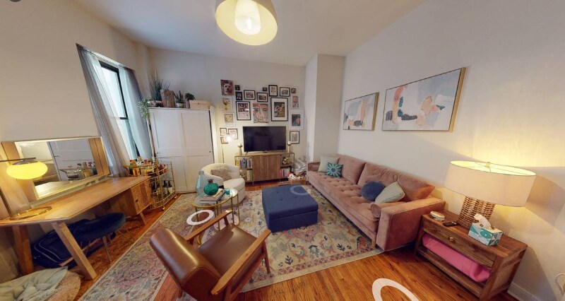 Primary Photo - 1136-40 Pine St