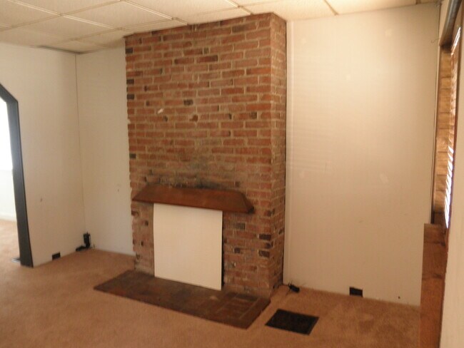 Living Room - 213 Merrimac St
