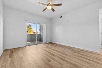 Building Photo - 6955 N Durango Dr