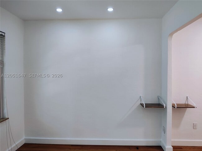 Foto del edificio - 717 Jefferson Ave