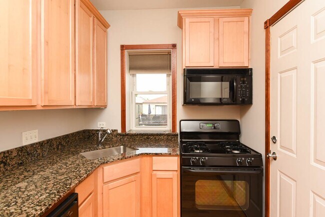 Foto del edificio - 3243 N Clifton Ave