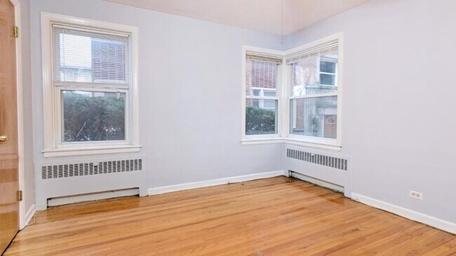 Foto del edificio - 1518 N Harlem Ave