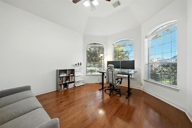Building Photo - 5722 Arbor Breeze Ct