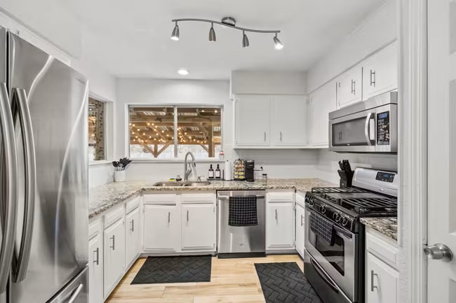 Foto del edificio - Meadowheath Drive