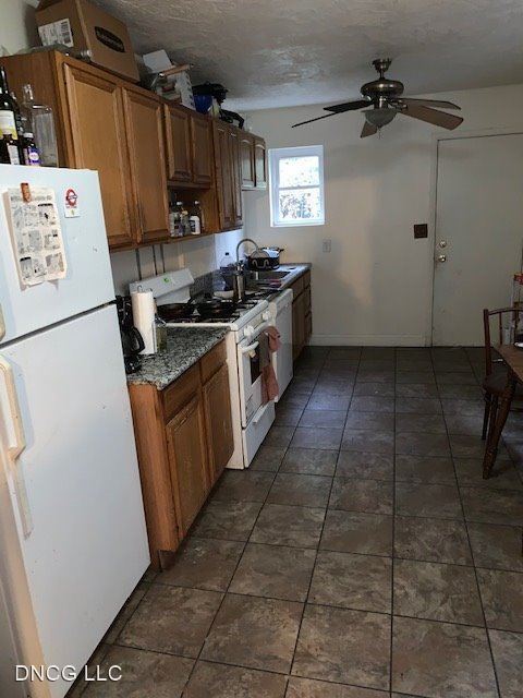 Building Photo - 4 br, 2 bath House - 3325 1/2 Parkview